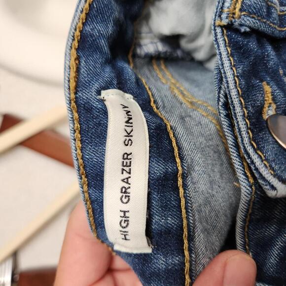 Cotton On Women's High Grazer Skinny Denim Jeans -Size 2 - Picture 9 of 9